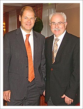 Bundesarbeitsminister Olaf Scholz und Klaus Besser